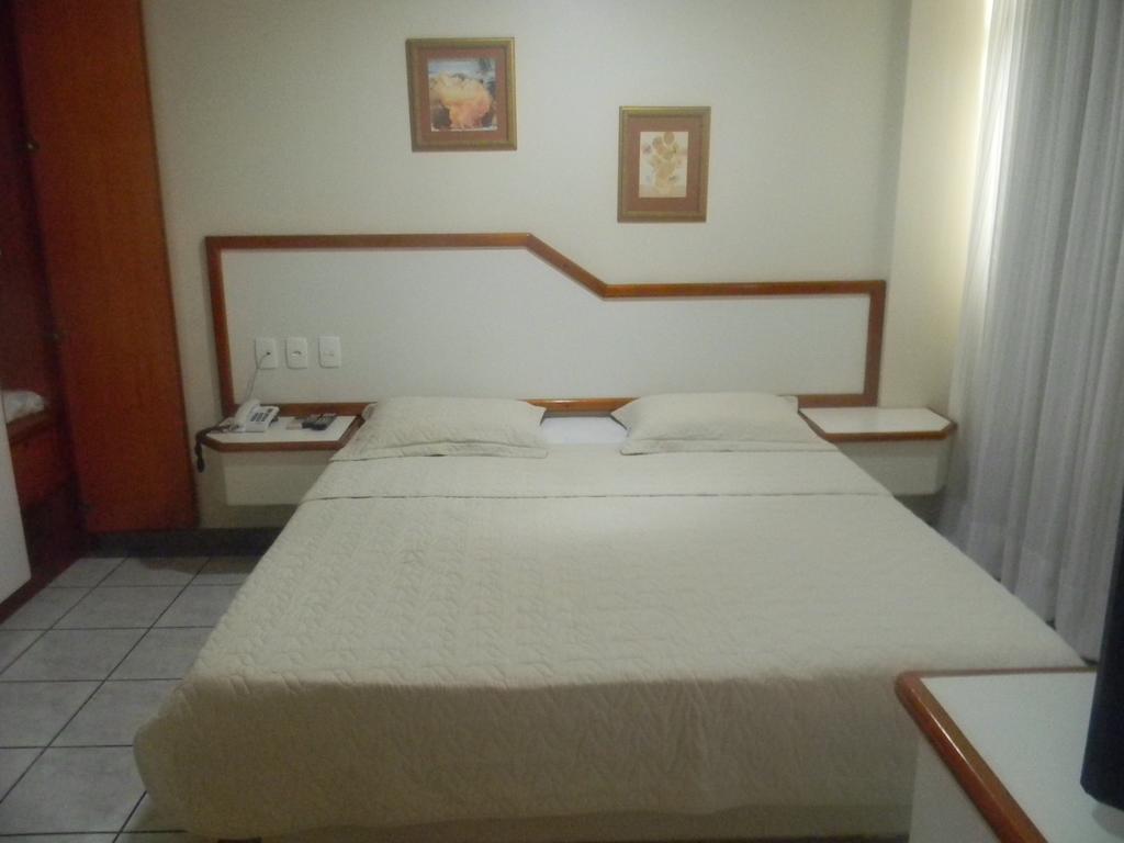 Hotel Slaass Manaus Kamer foto